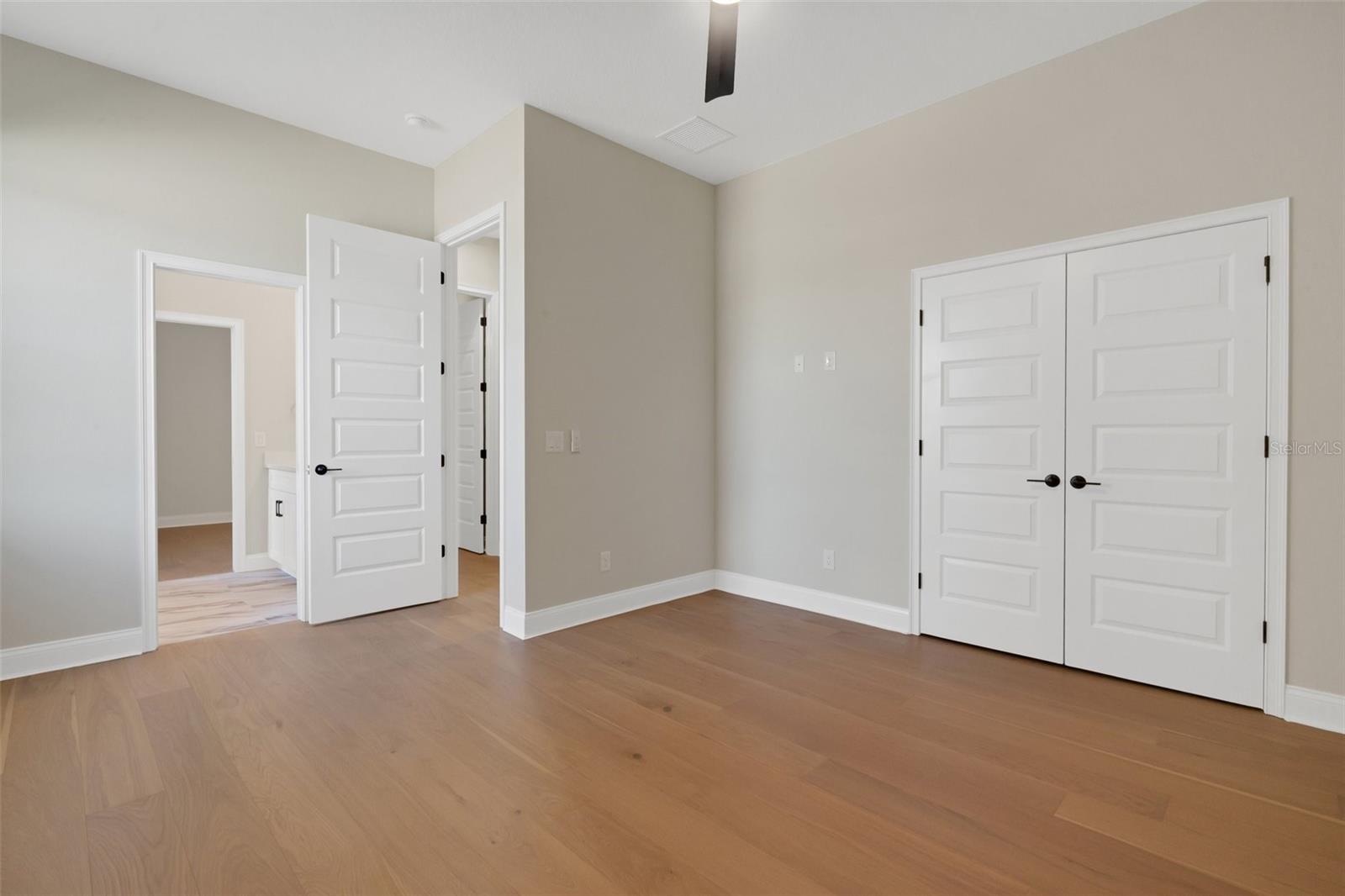 Image 18 of 42 For 5390 Clubhouse Hills Lane