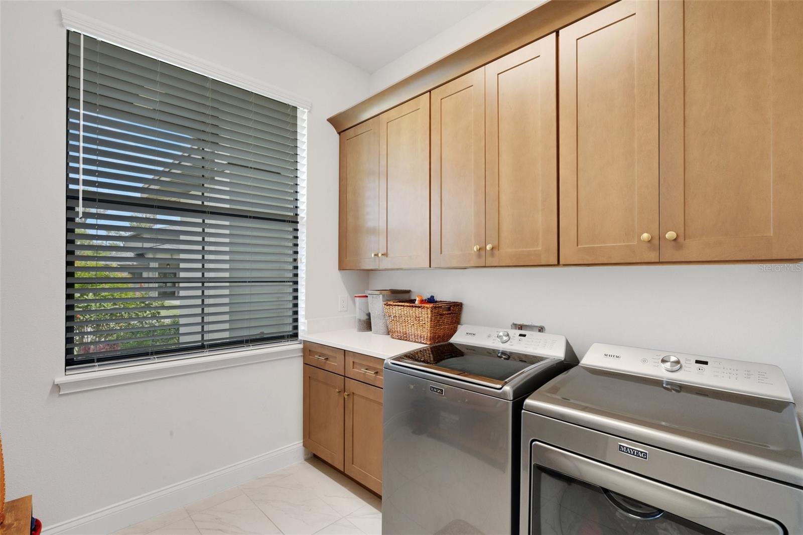 Image 33 of 48 For 2551 Delphi Woods Cir