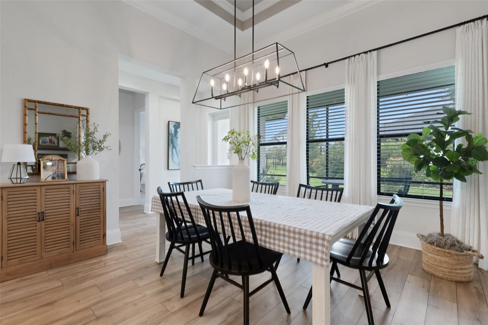 Image 5 of 48 For 2551 Delphi Woods Cir