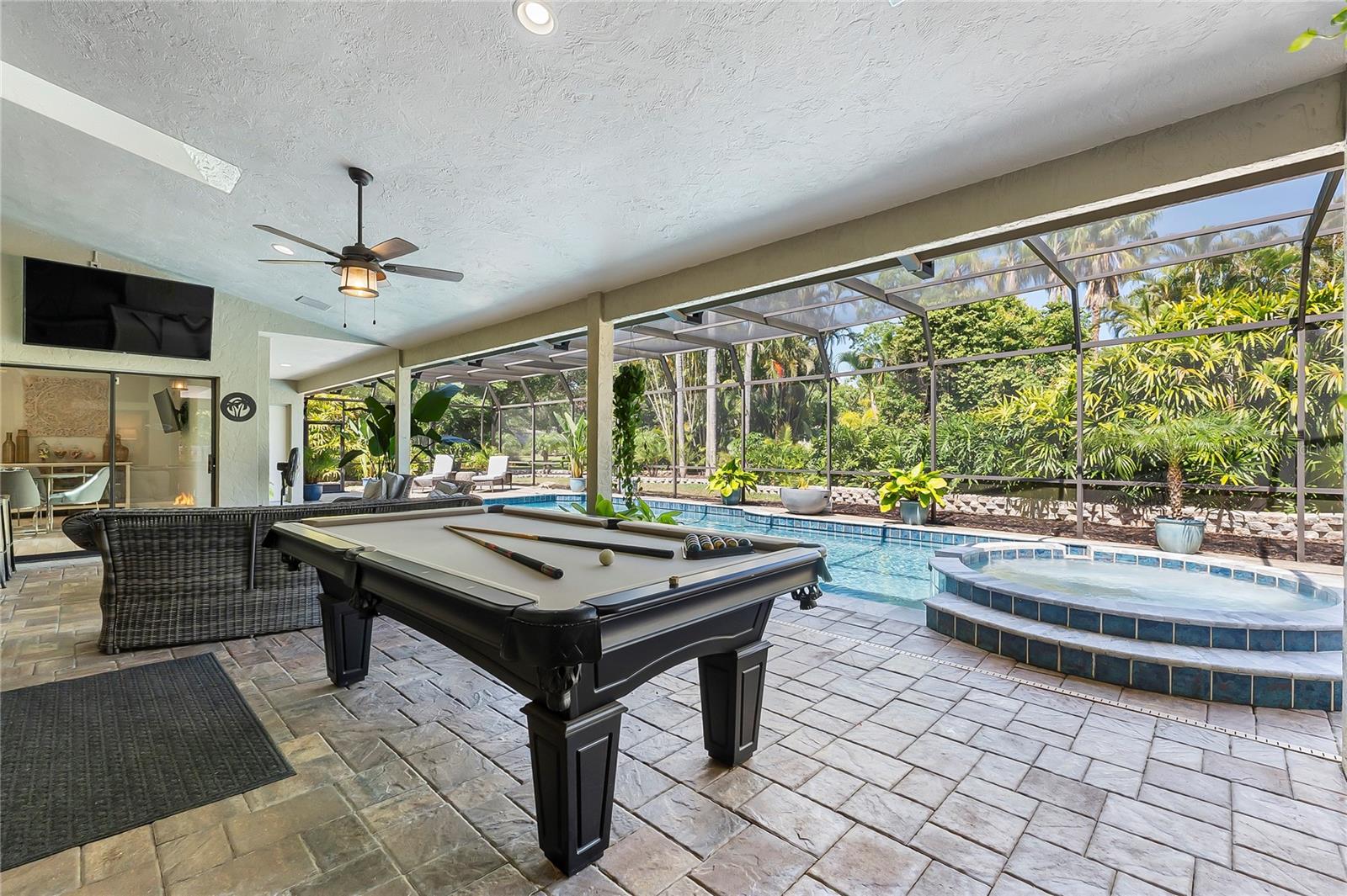 Image 22 of 60 For 7313 Crape Myrtle Way