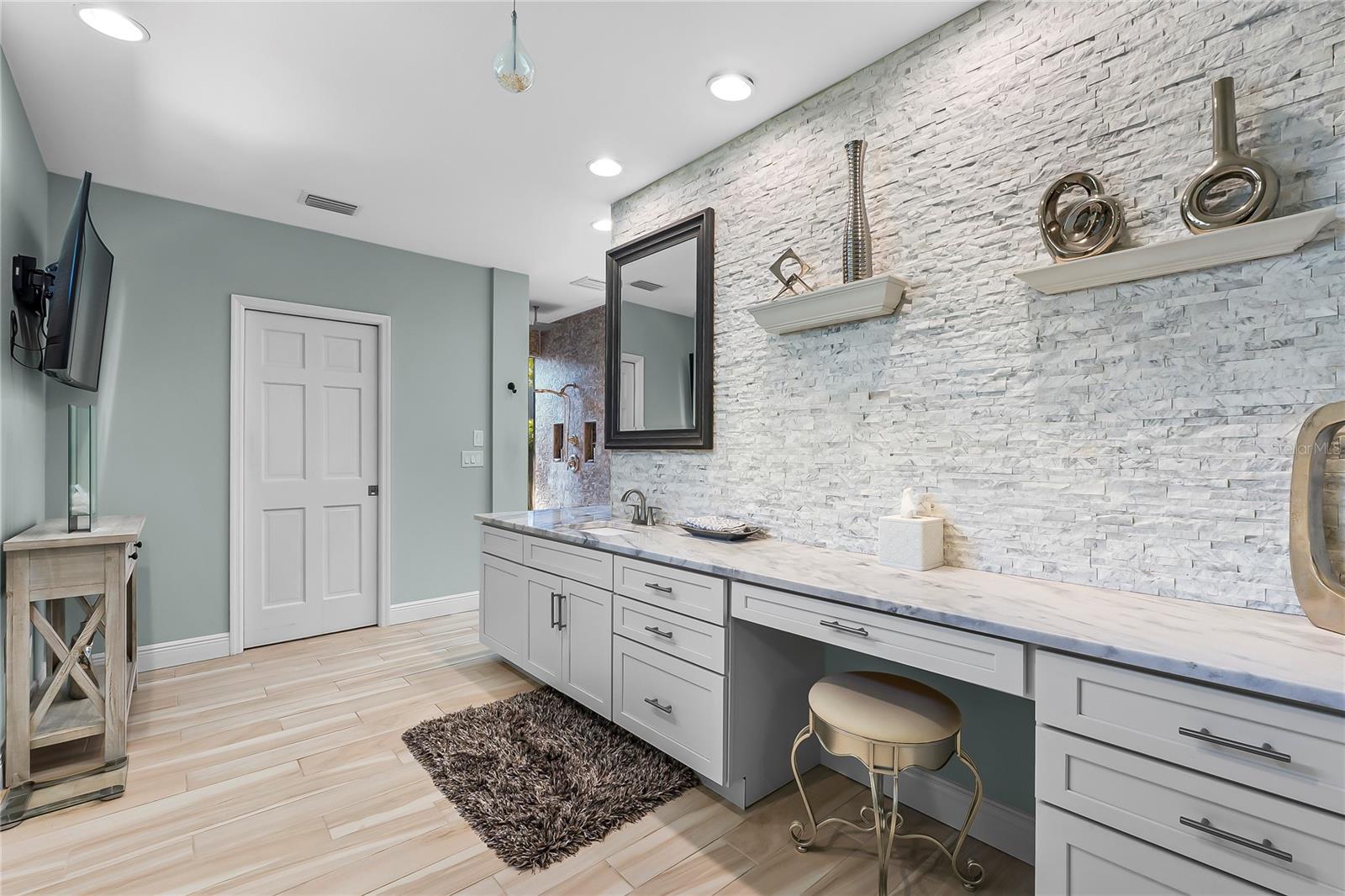 Image 35 of 60 For 7313 Crape Myrtle Way