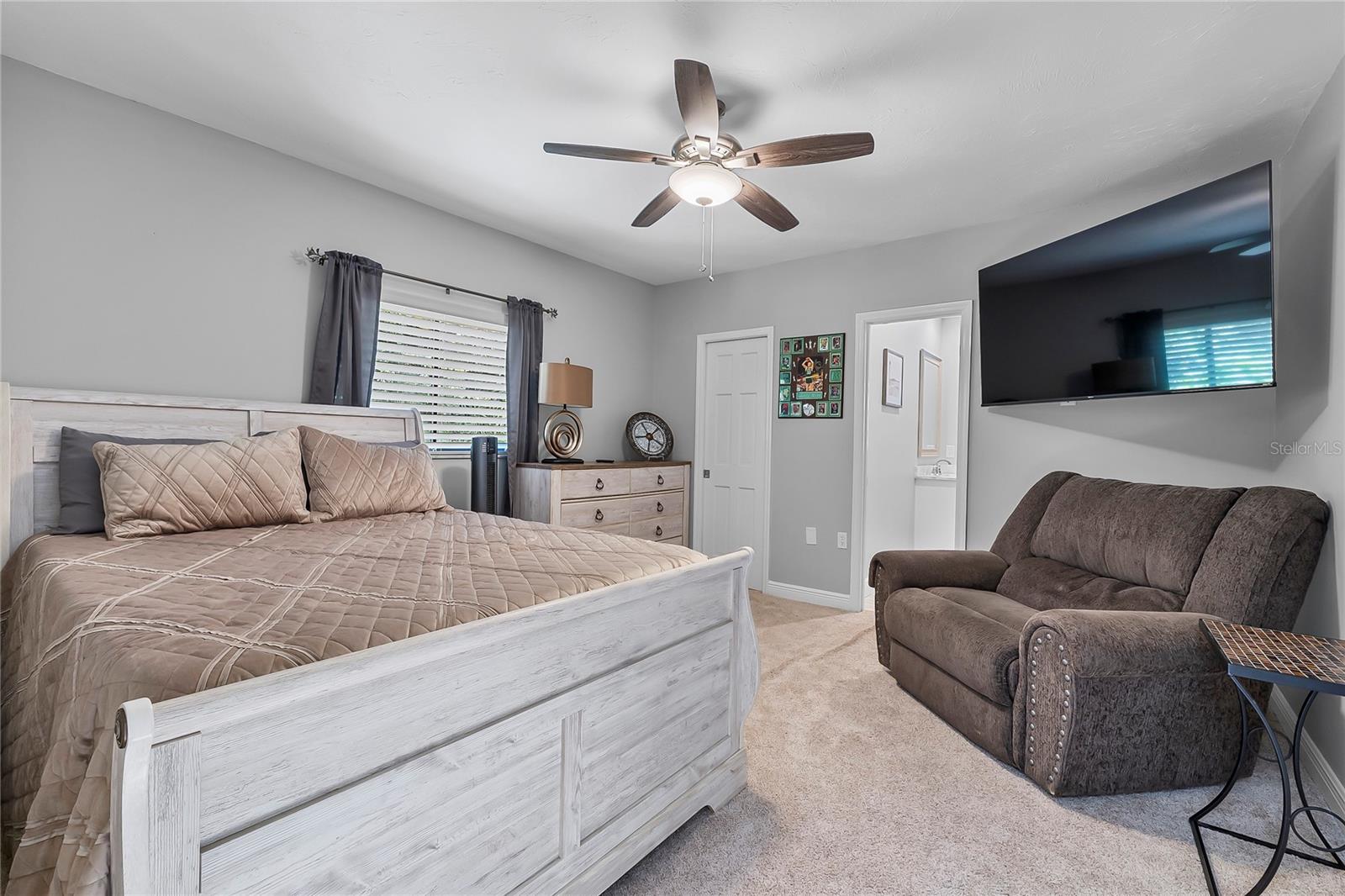 Image 44 of 60 For 7313 Crape Myrtle Way