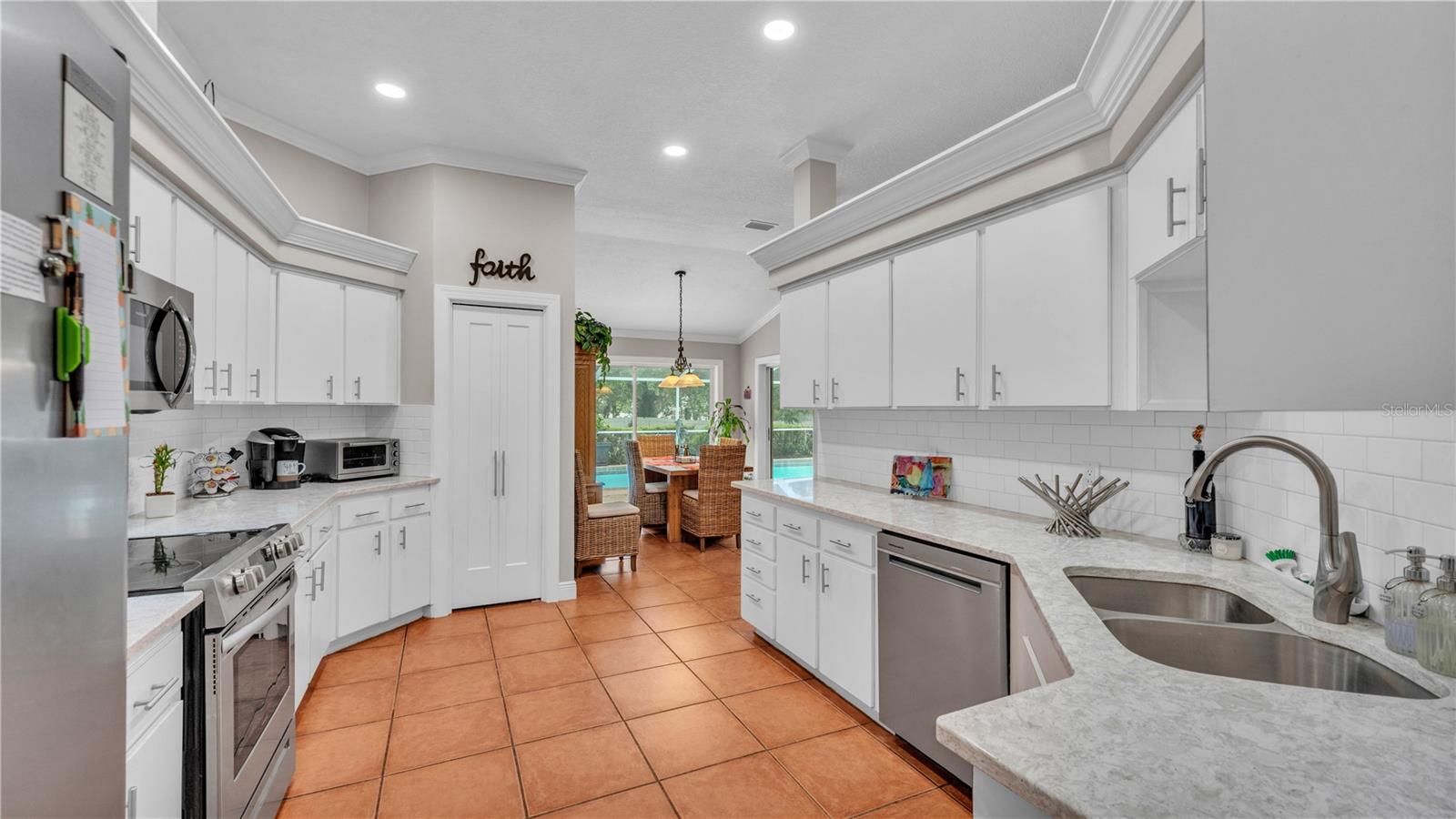 Image 12 of 56 For 146 Woodside Drive