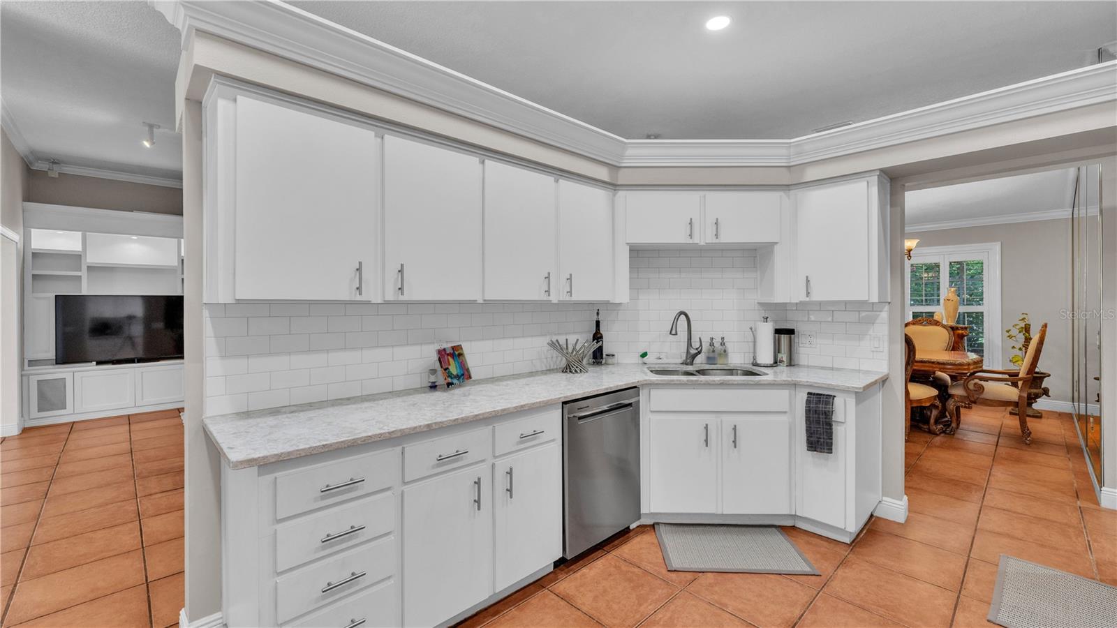 Image 13 of 56 For 146 Woodside Drive