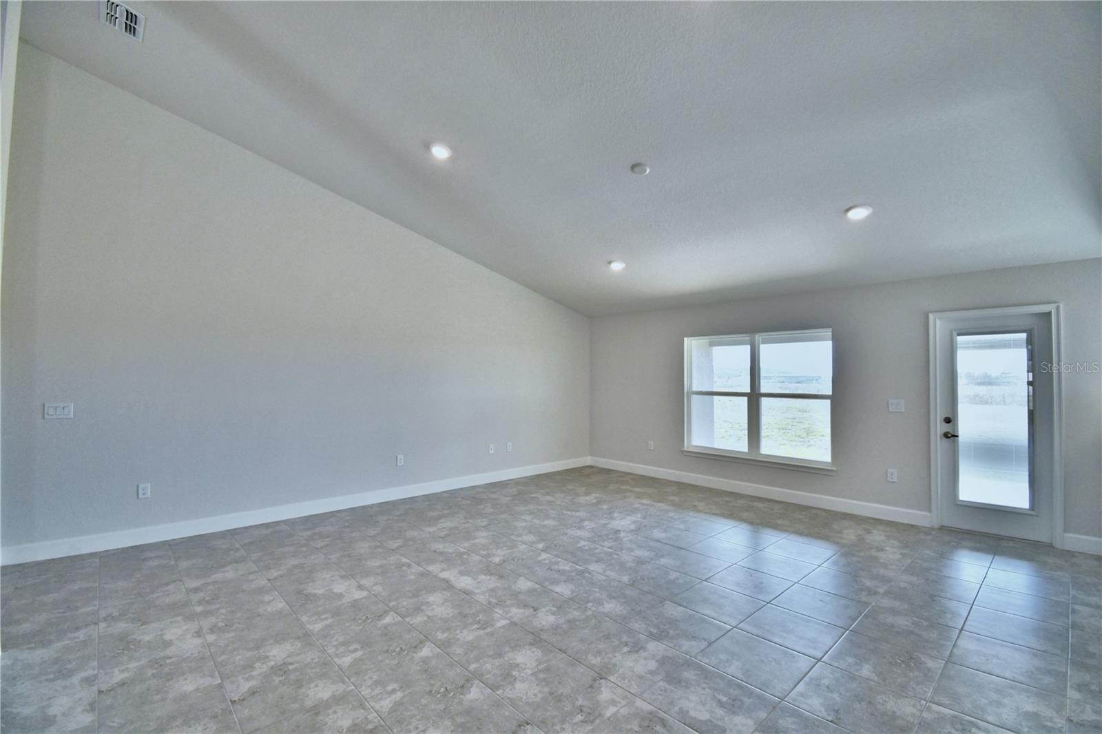 Image 11 of 69 For 4023 Tullamore Lane