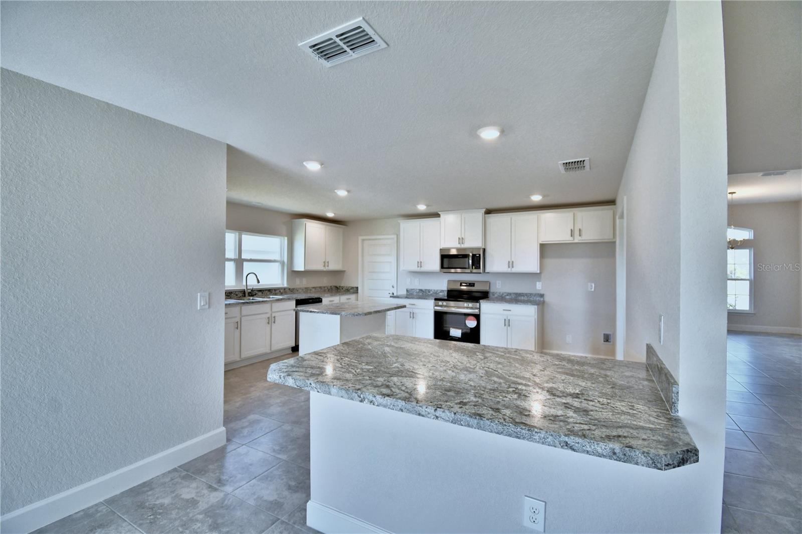 Image 16 of 69 For 4023 Tullamore Lane