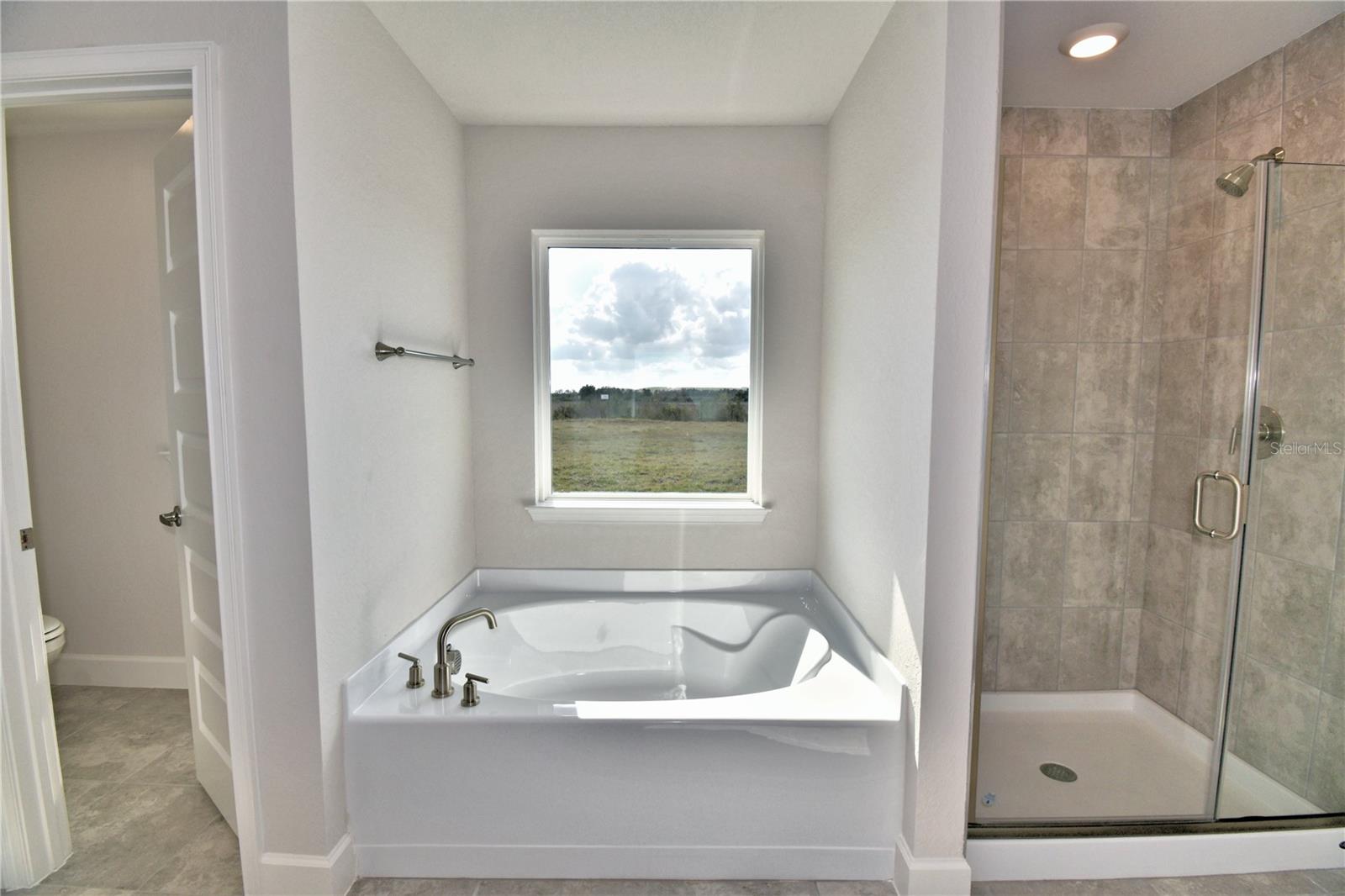 Image 34 of 69 For 4023 Tullamore Lane