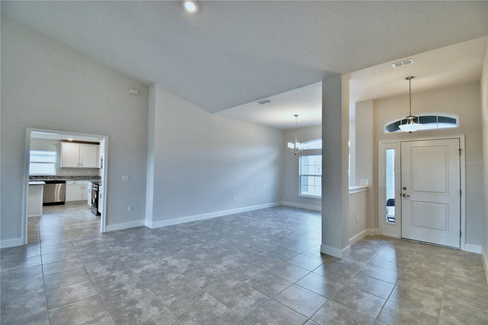 Image 4 of 69 For 4023 Tullamore Lane