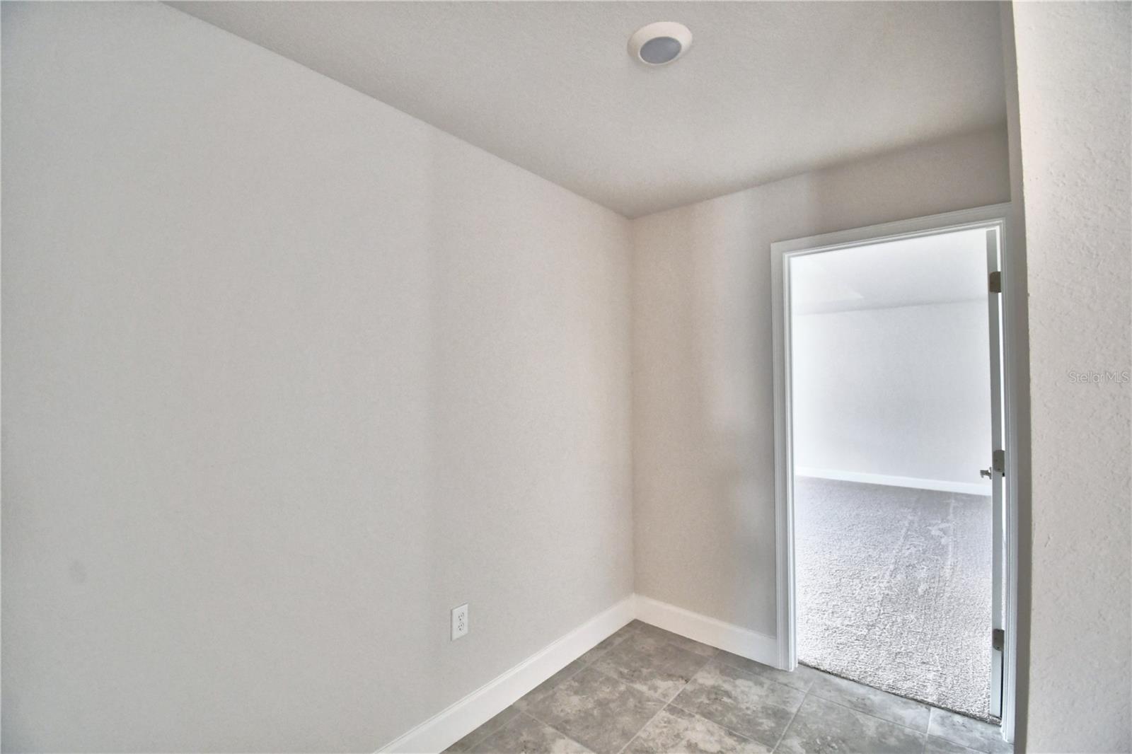Image 41 of 69 For 4023 Tullamore Lane