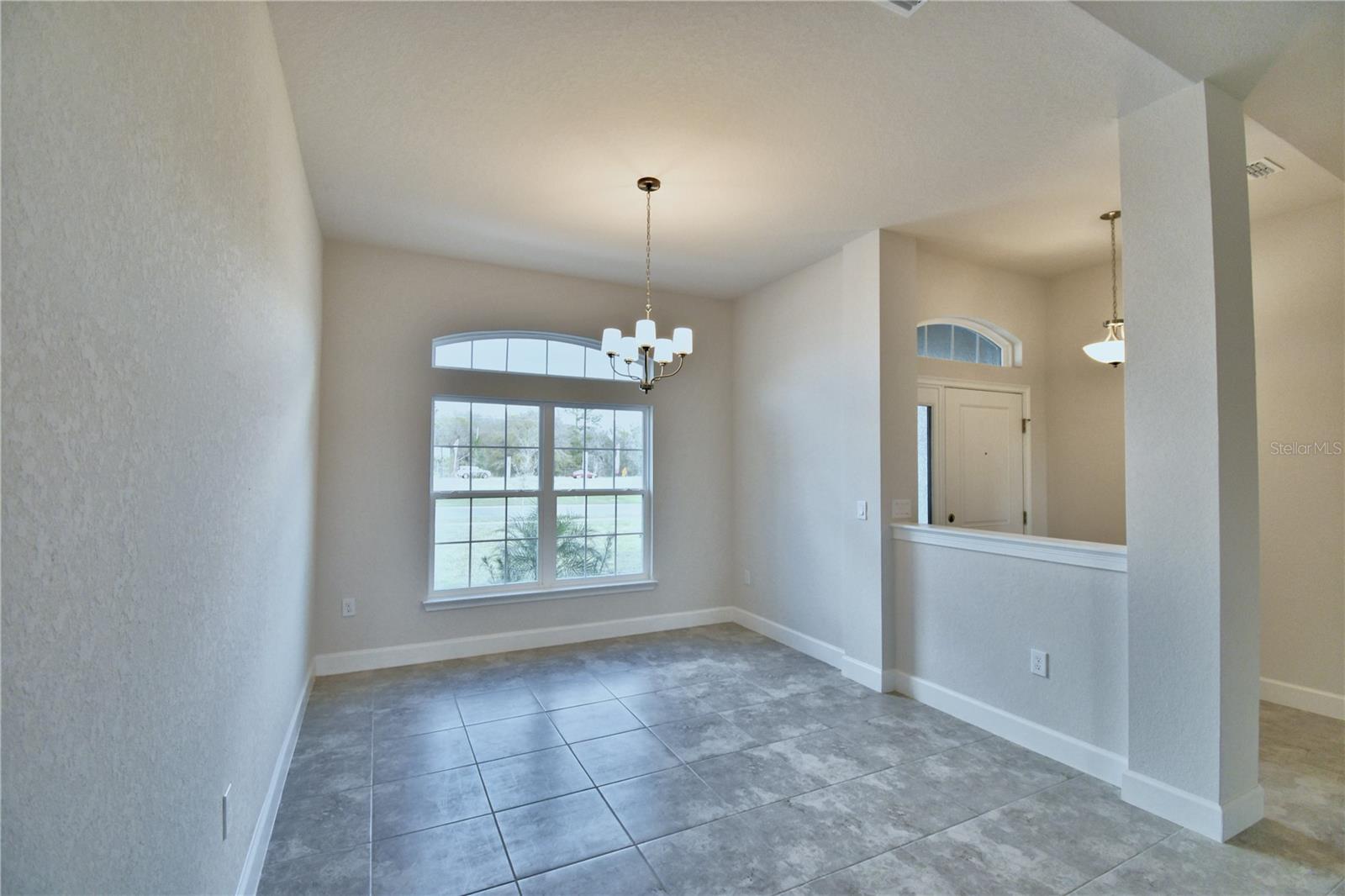 Image 5 of 69 For 4023 Tullamore Lane
