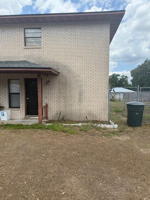 Image 3 of 9 For 722 North Street