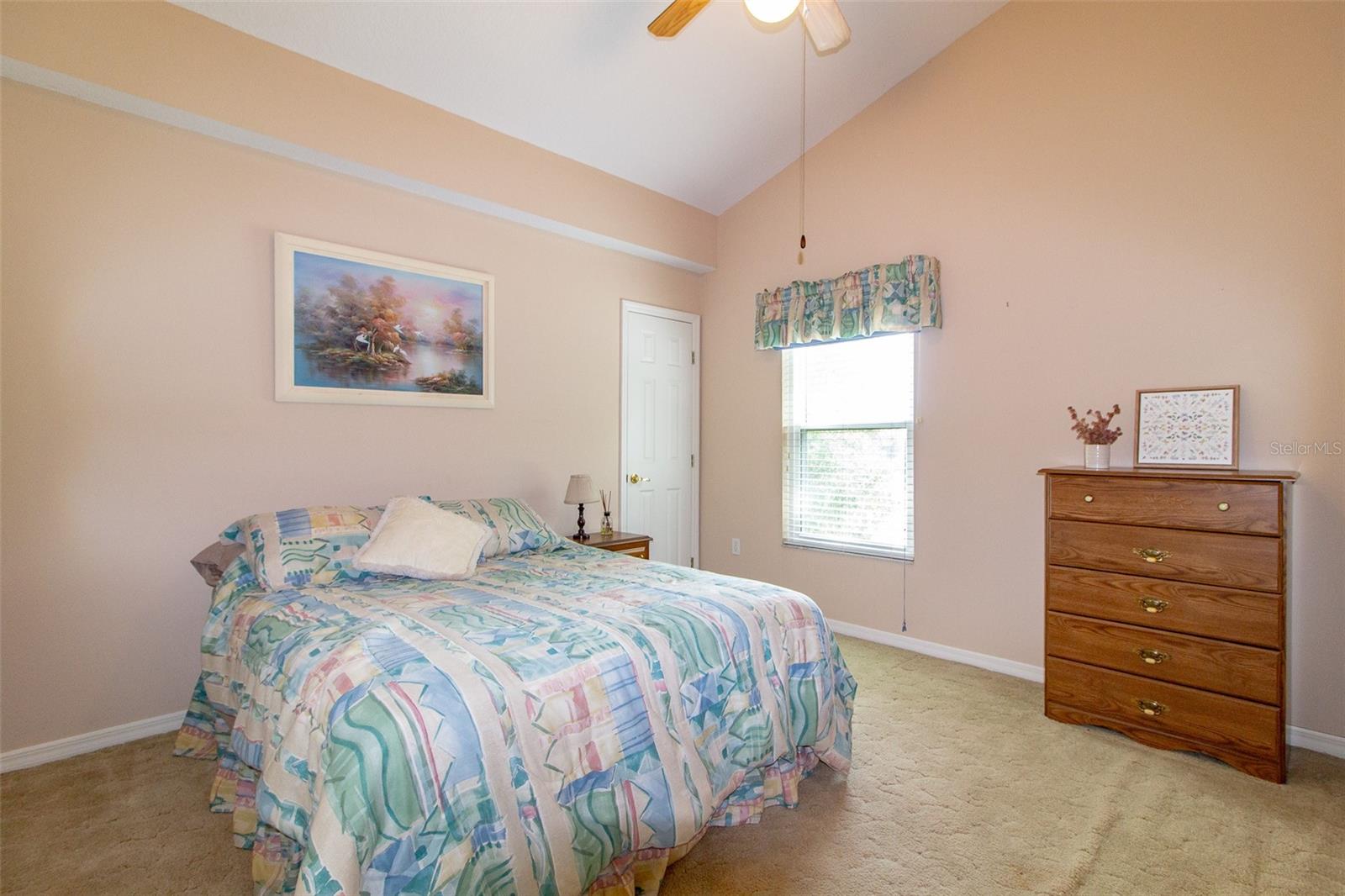Image 18 of 73 For 254 Lake Tennessee Drive