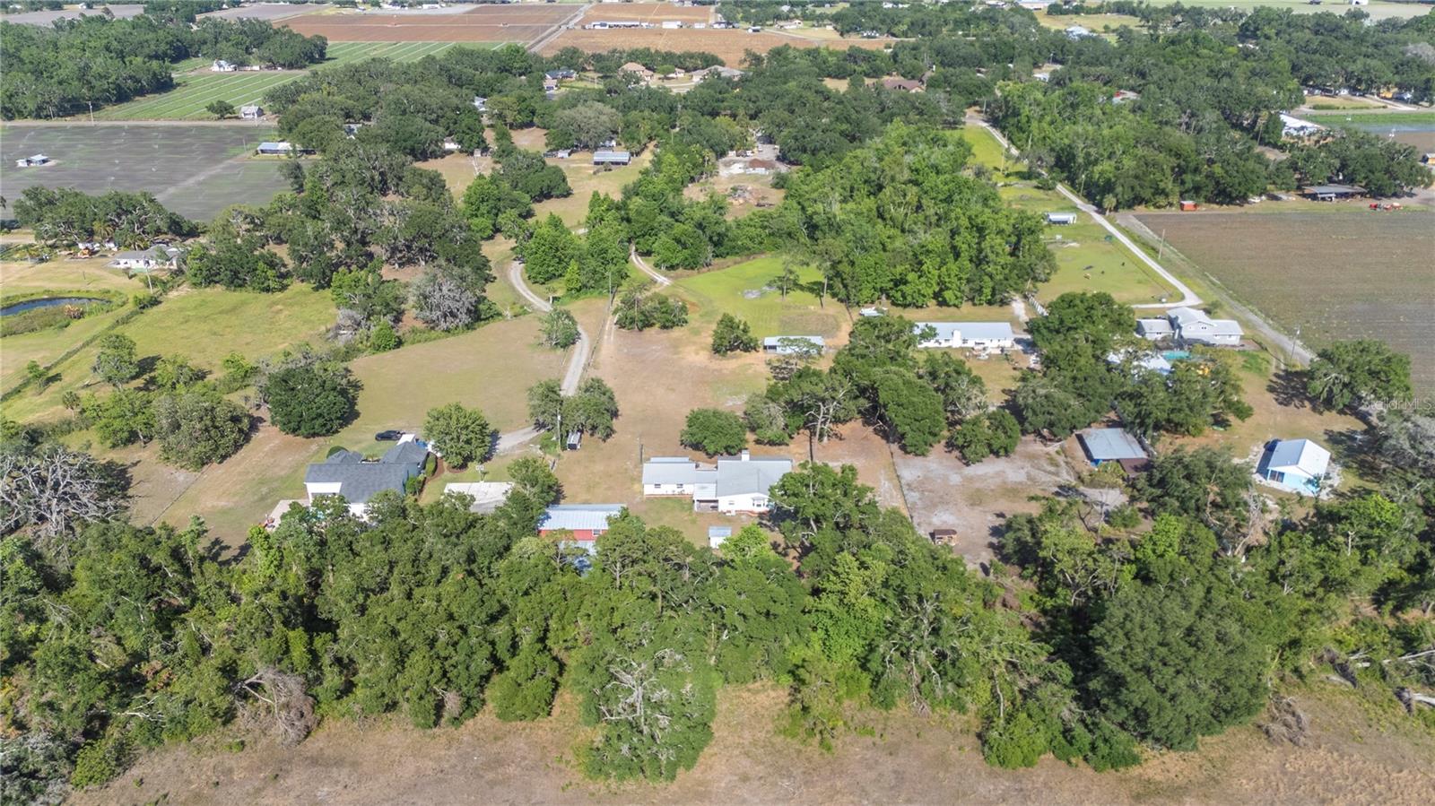 Listing photo id 45 for 4020 Mcintosh Road