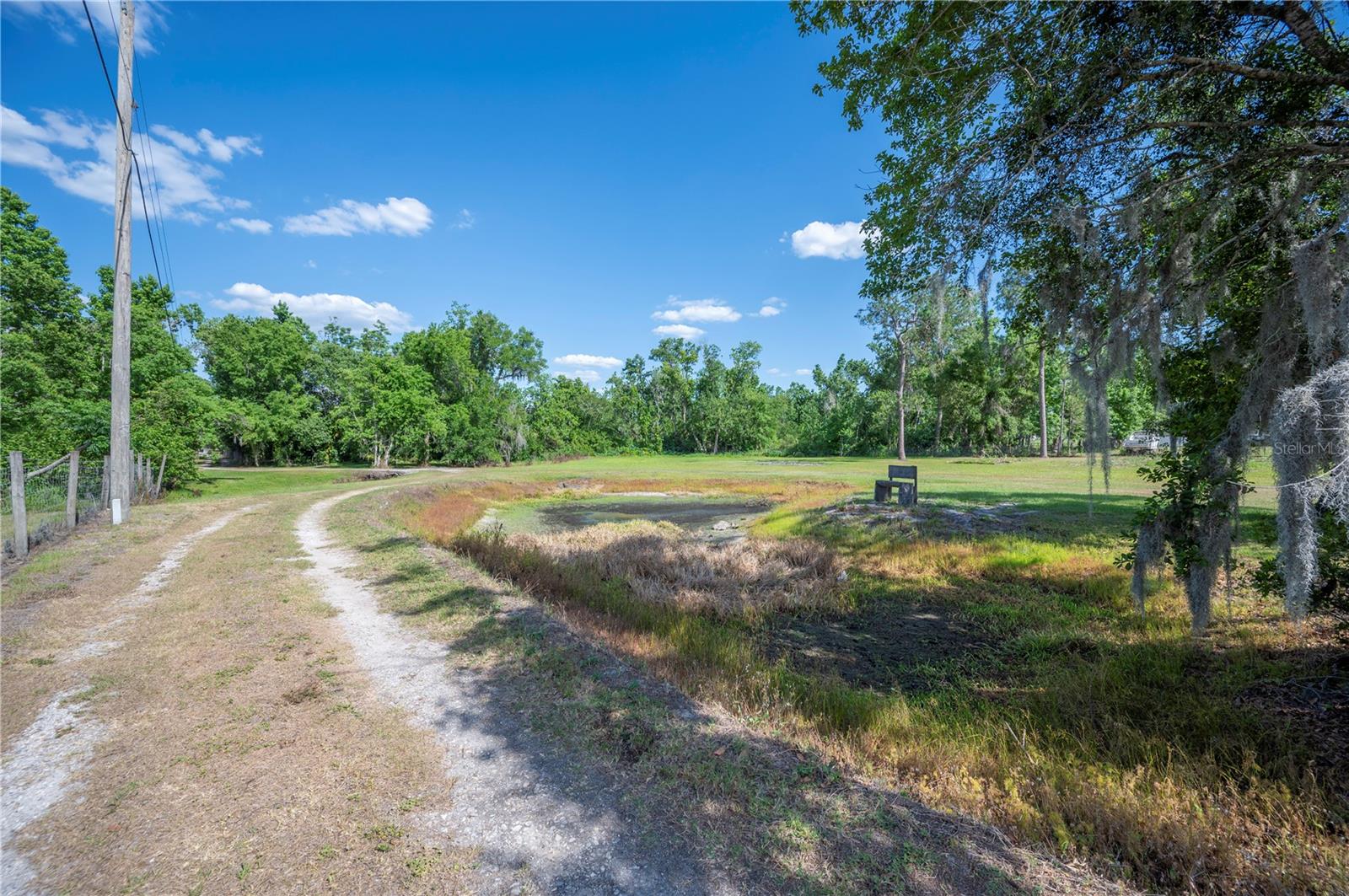 Listing photo id 51 for 4020 Mcintosh Road