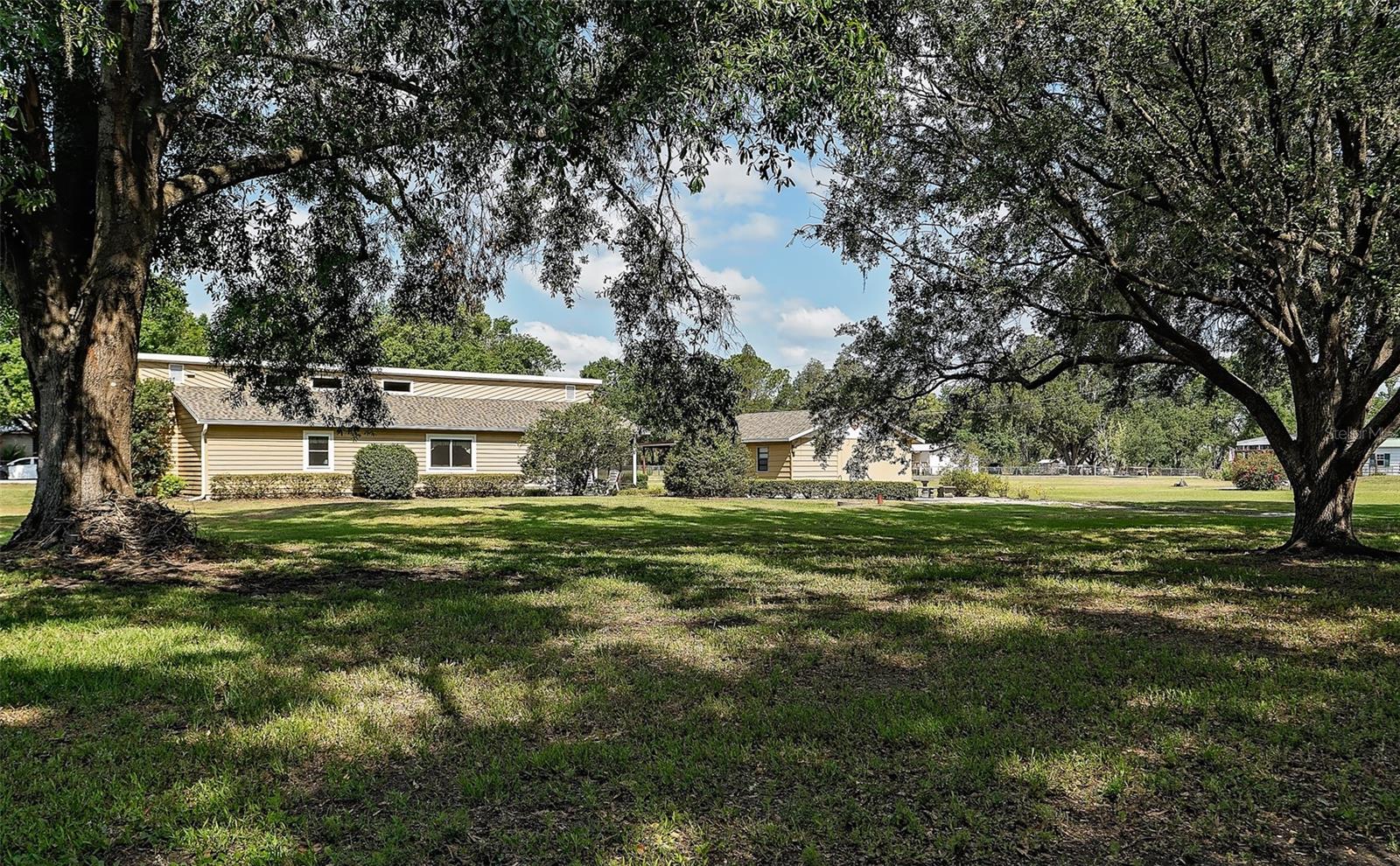 Image 2 of 48 For 7721 Forest Way