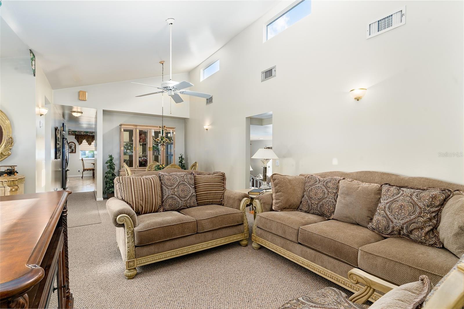 Image 9 of 48 For 7721 Forest Way