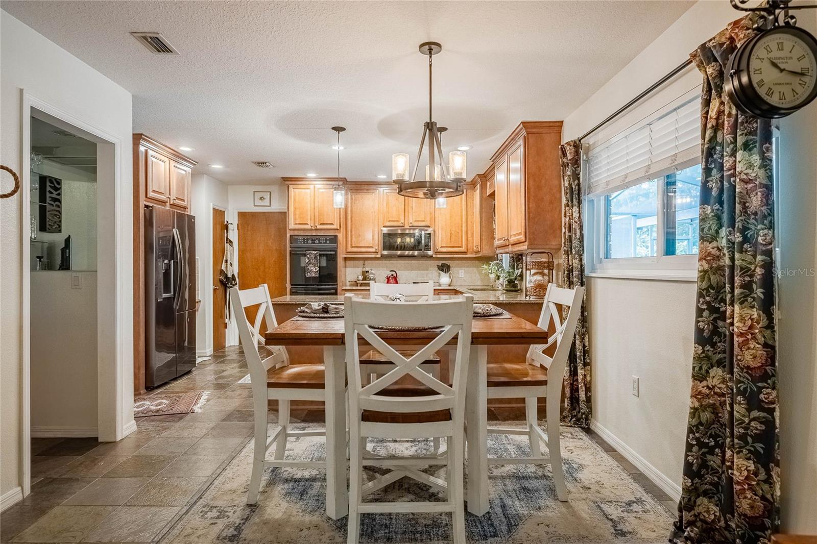Image 10 of 47 For 4825 Luce Road