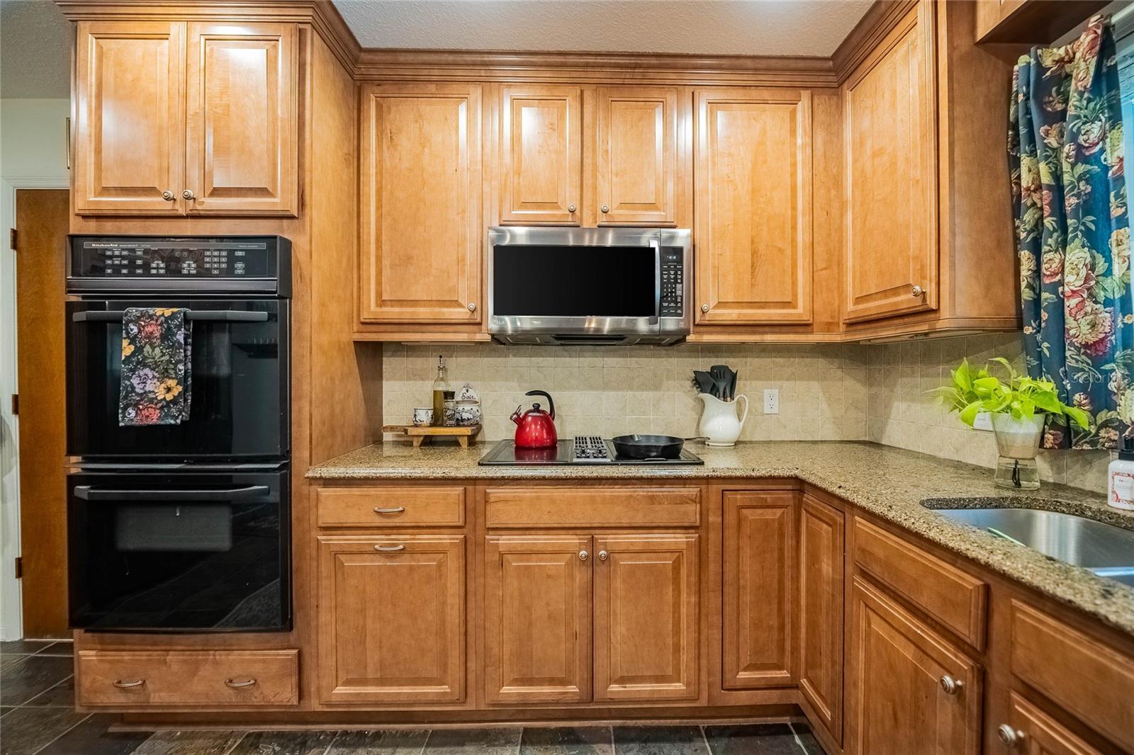 Image 17 of 47 For 4825 Luce Road