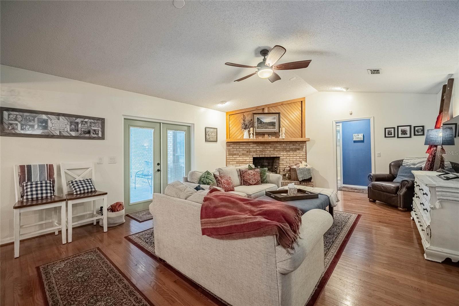 Image 7 of 47 For 4825 Luce Road