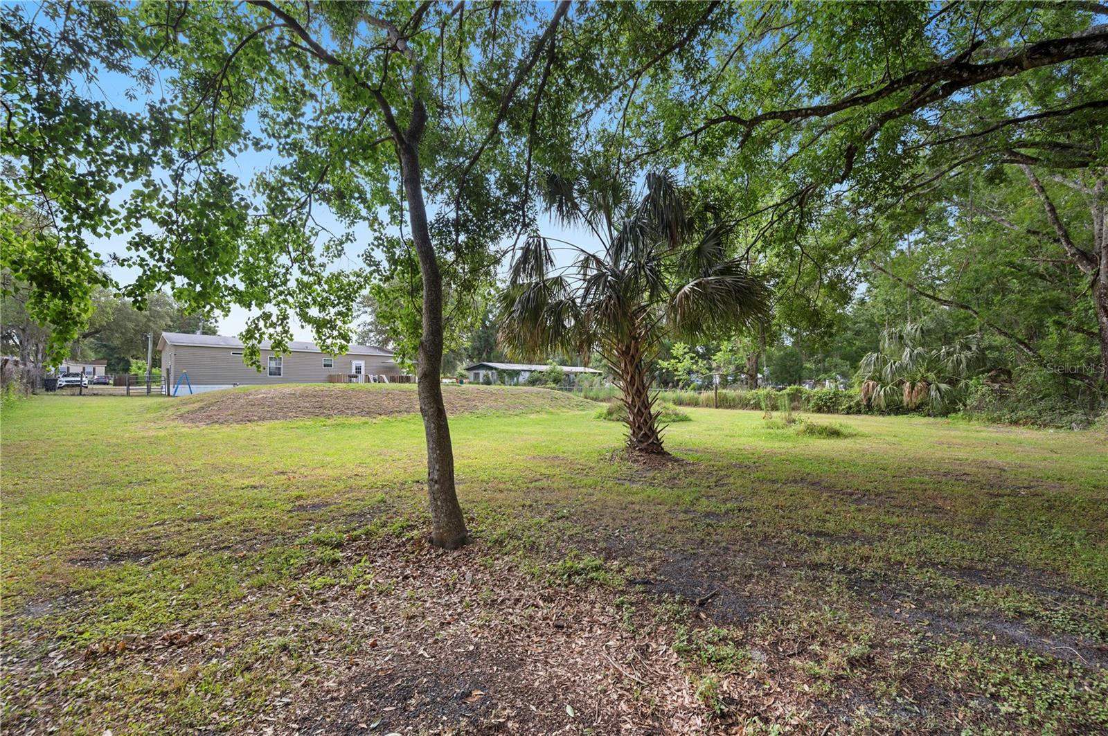 Image 32 of 33 For 6433 Mangrove Drive