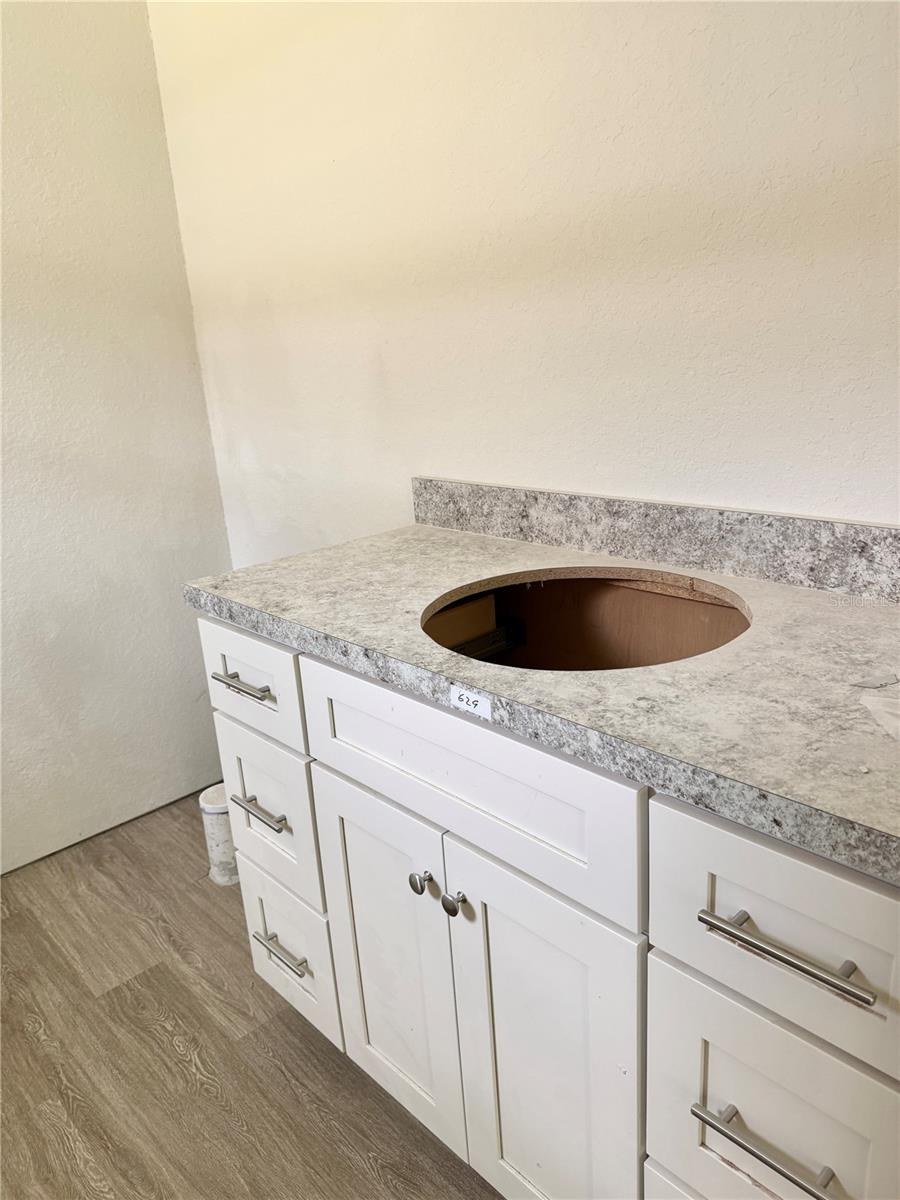 Image 11 of 11 For 625 9th Street