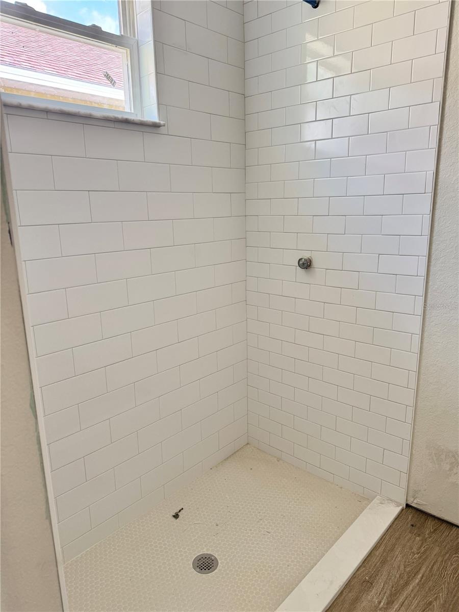 Image 9 of 11 For 625 9th Street