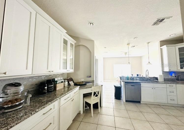Image 16 of 33 For 3085 Dasha Palm Drive