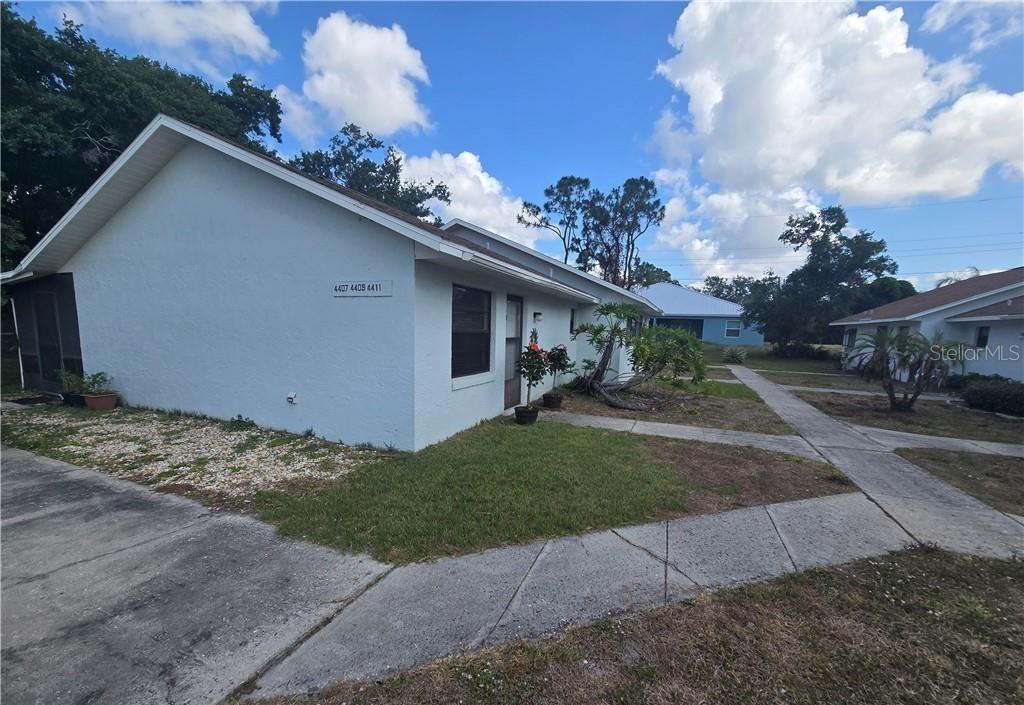 Image 4 of 20 For 4409 Grass Avenue