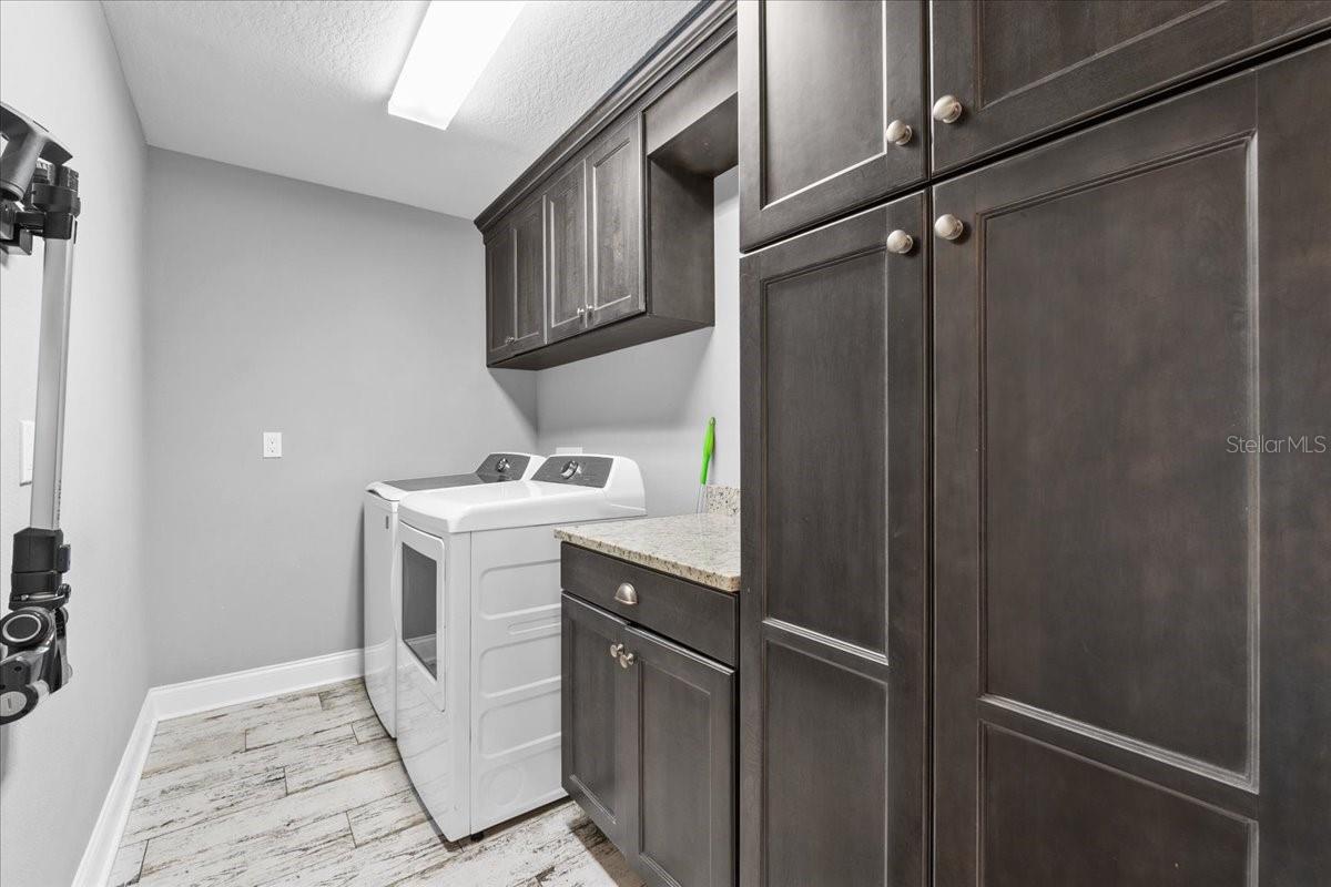 Image 33 of 48 For 511 Hickory Hammock Road