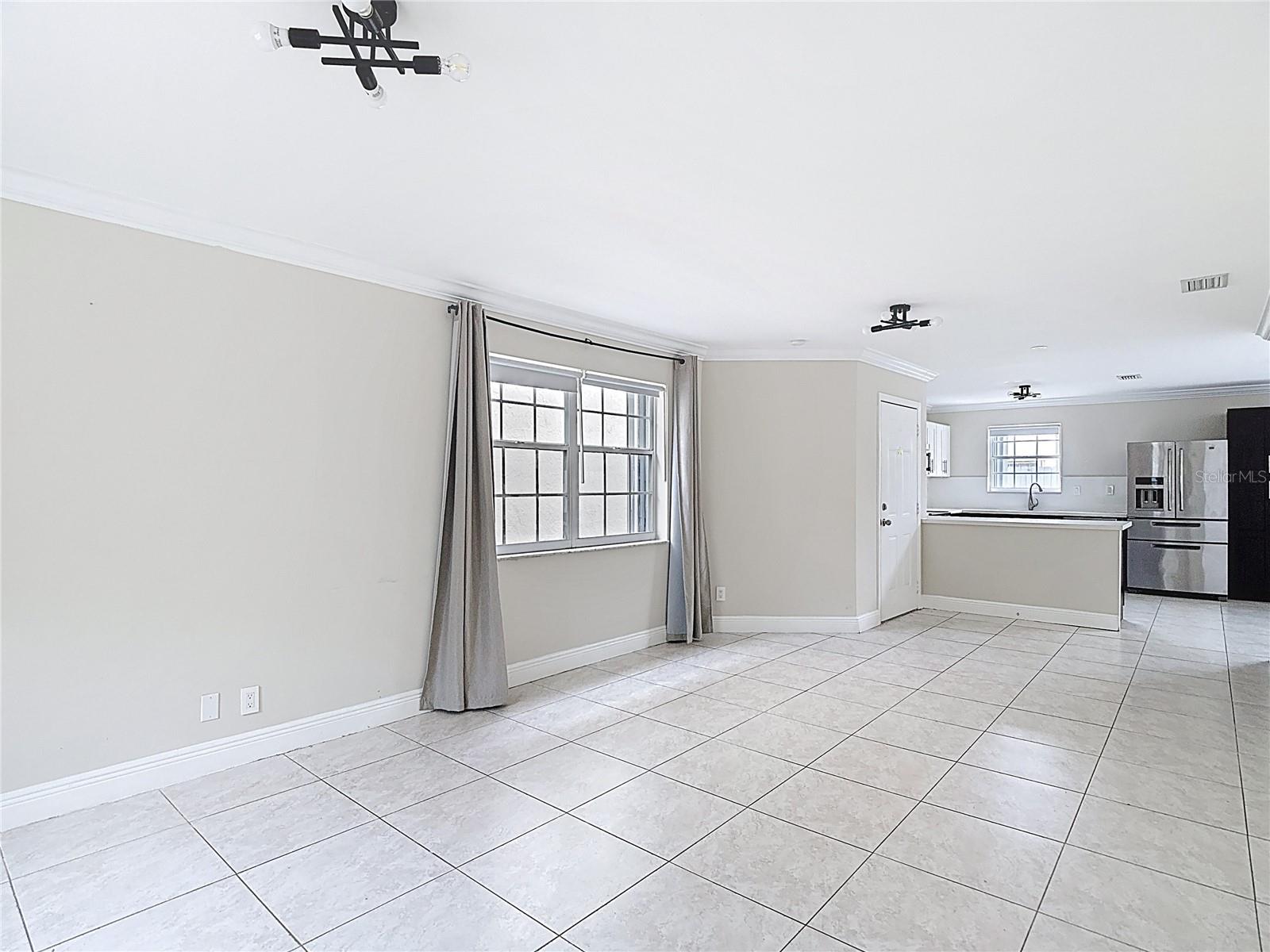 Image 11 of 51 For 10764 Lenox Road