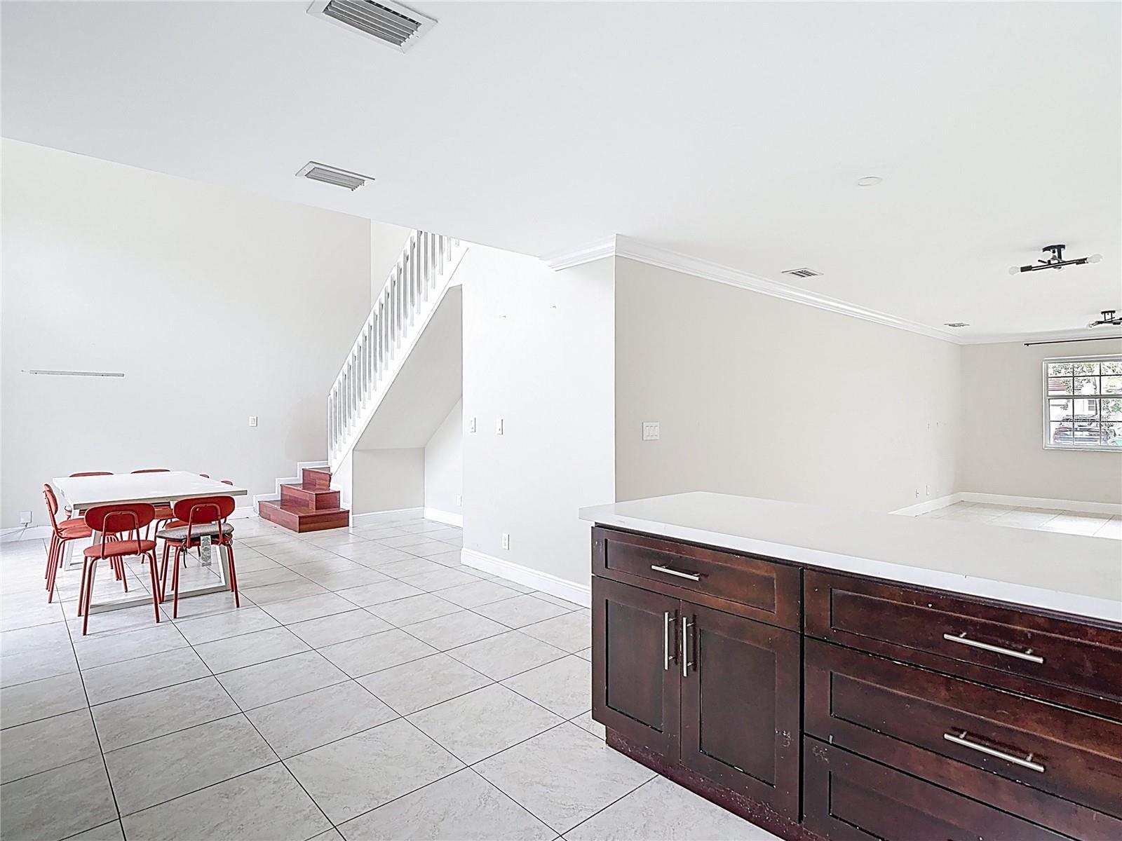 Image 16 of 51 For 10764 Lenox Road