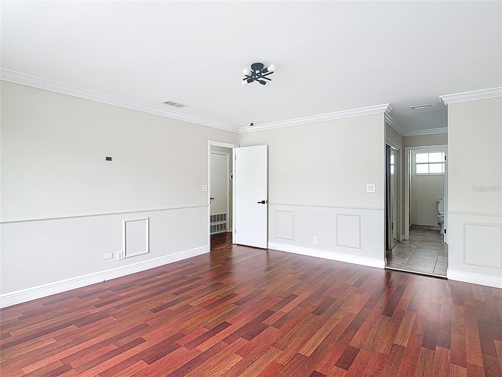 Image 37 of 51 For 10764 Lenox Road