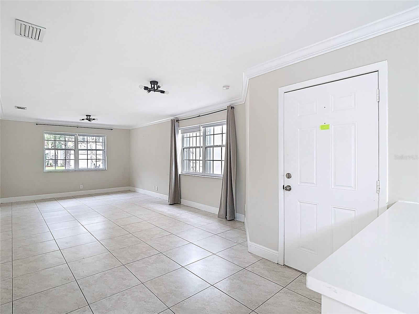 Image 8 of 51 For 10764 Lenox Road