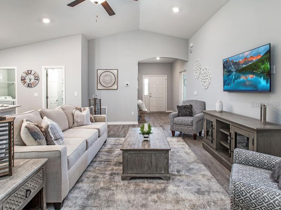 Image 11 of 18 For 2556 58th Circle E