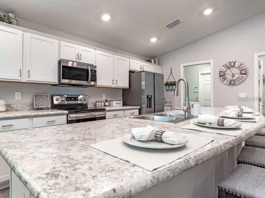 Image 6 of 18 For 2556 58th Circle E