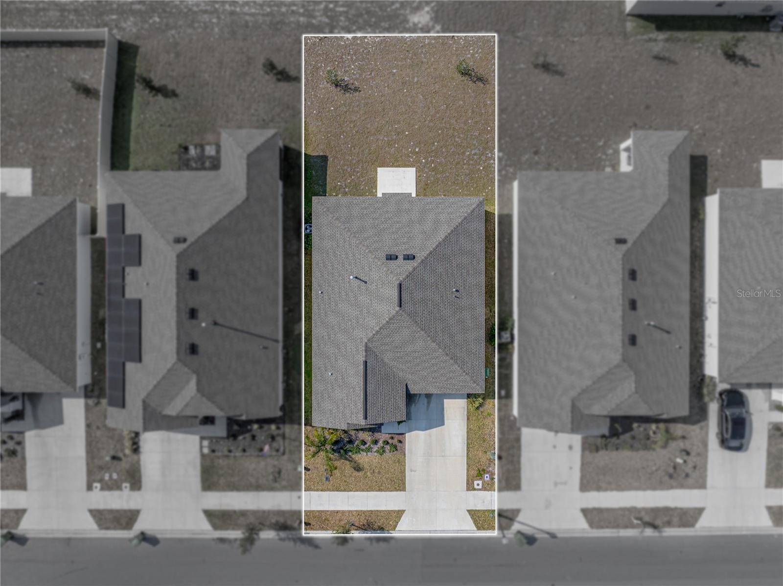 Image 2 of 30 For 34575 Shellback Street