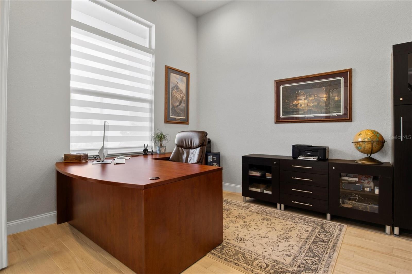 Image 11 of 63 For 6777 Bentridge Drive