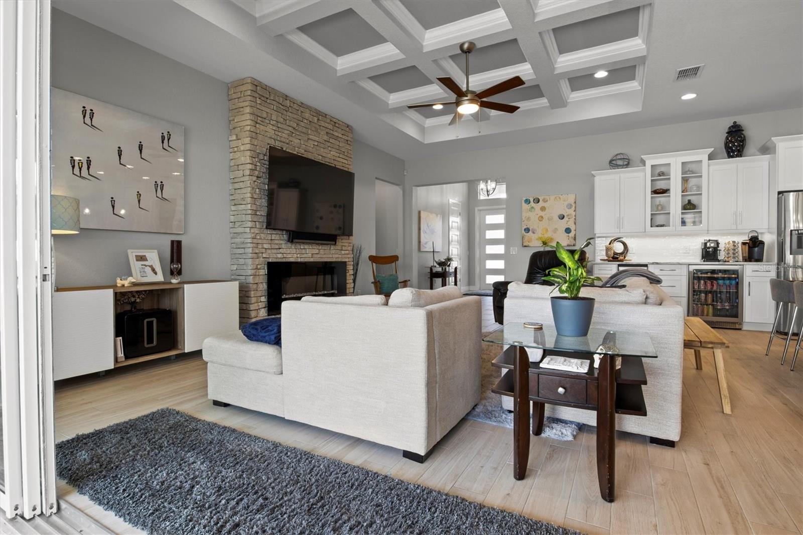 Image 18 of 63 For 6777 Bentridge Drive