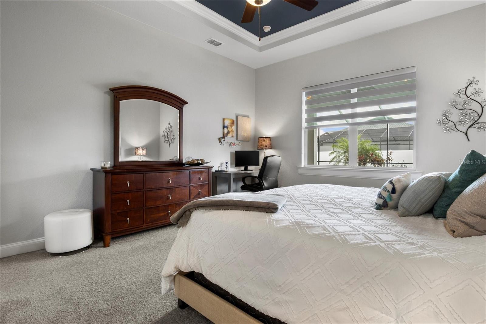 Image 20 of 63 For 6777 Bentridge Drive