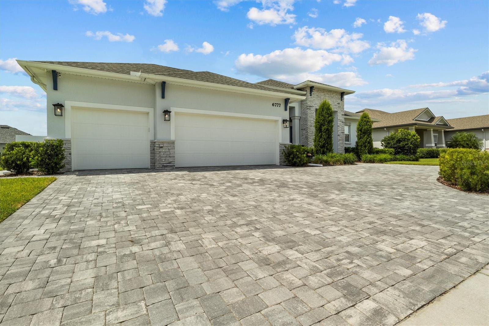 Image 4 of 63 For 6777 Bentridge Drive
