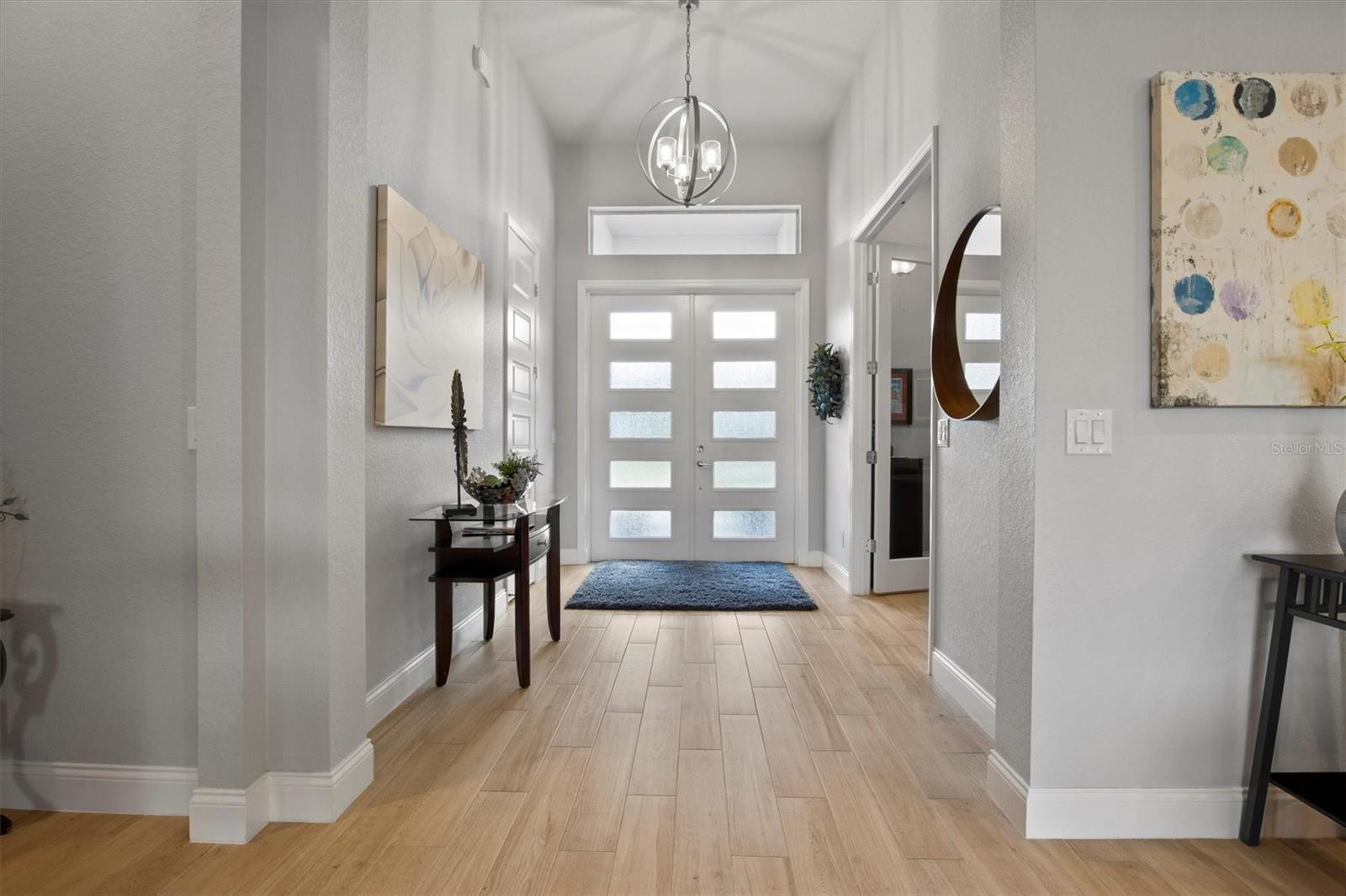Image 8 of 63 For 6777 Bentridge Drive