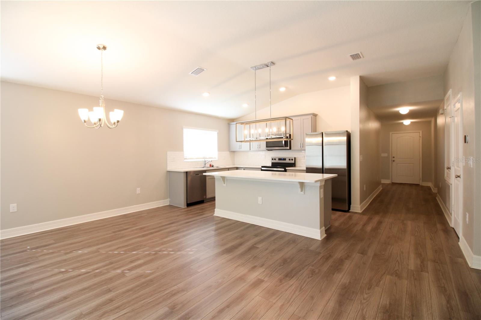 Image 4 of 32 For 7109 Cruz Court