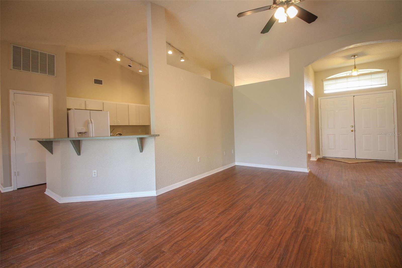 Image 3 of 20 For 3002 Chasewood Drive