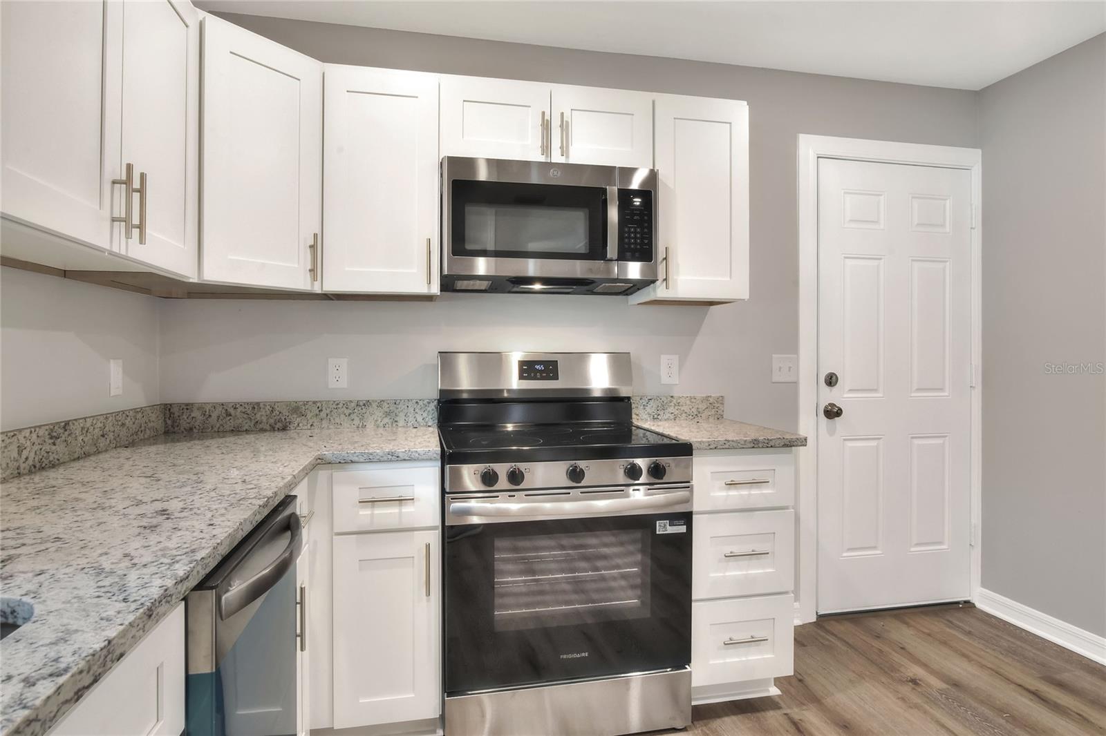 Image 18 of 38 For 6949 2nd Street