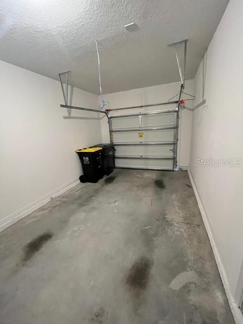 Image 16 of 18 For 879 Grandin Street