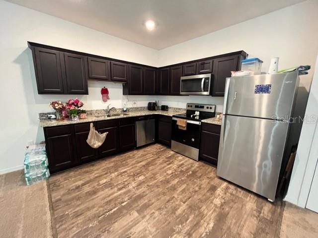 Image 4 of 18 For 879 Grandin Street