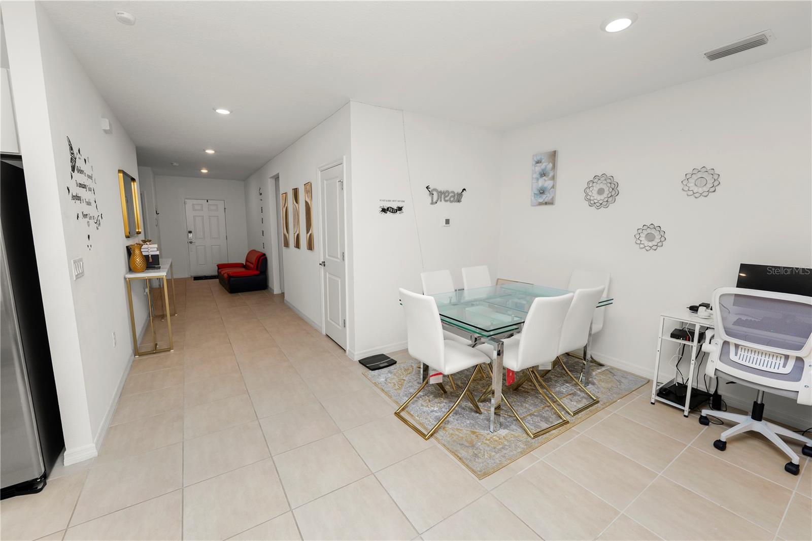 Image 13 of 31 For 2039 Rosewood Circle
