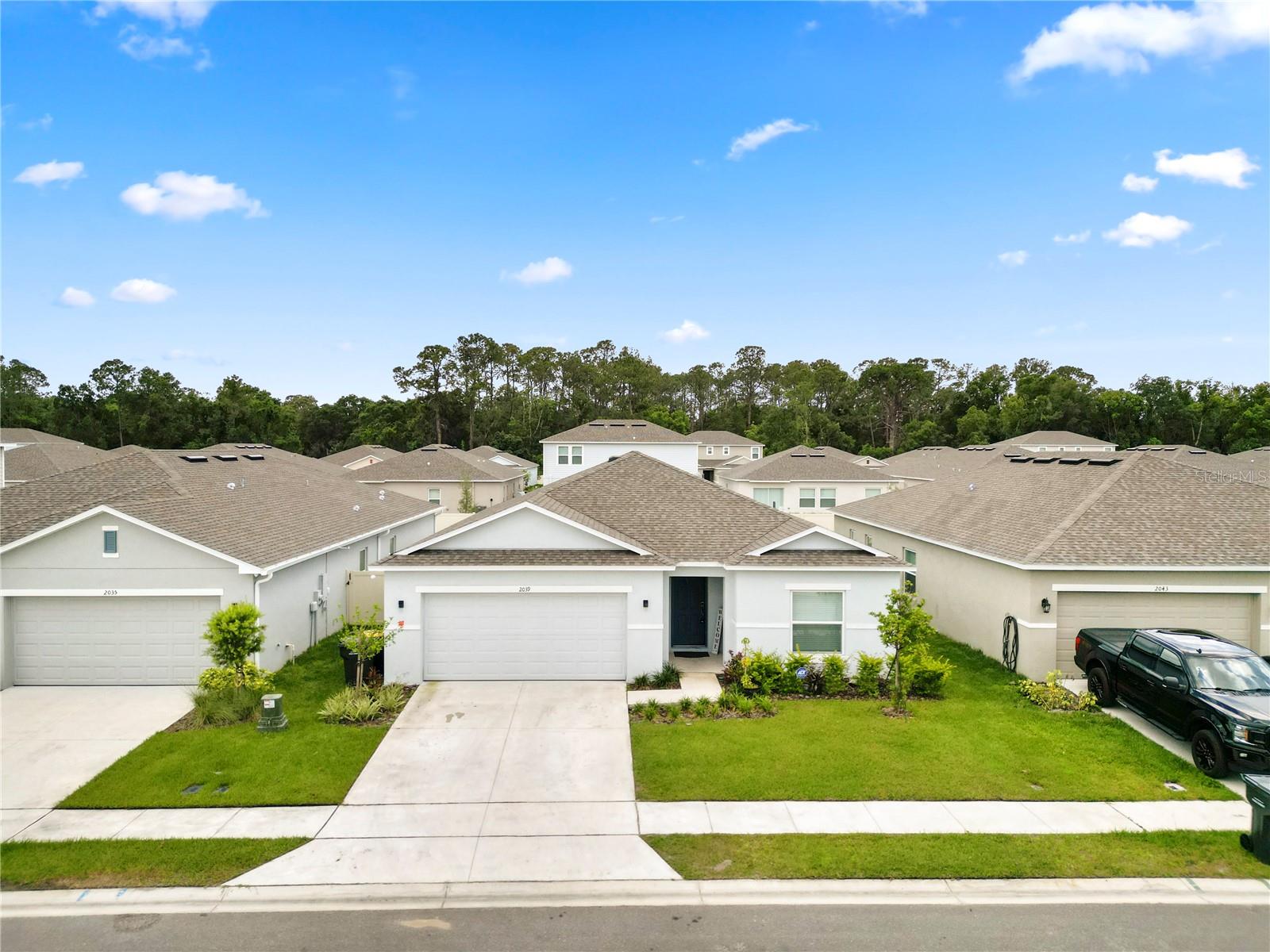 Image 2 of 31 For 2039 Rosewood Circle