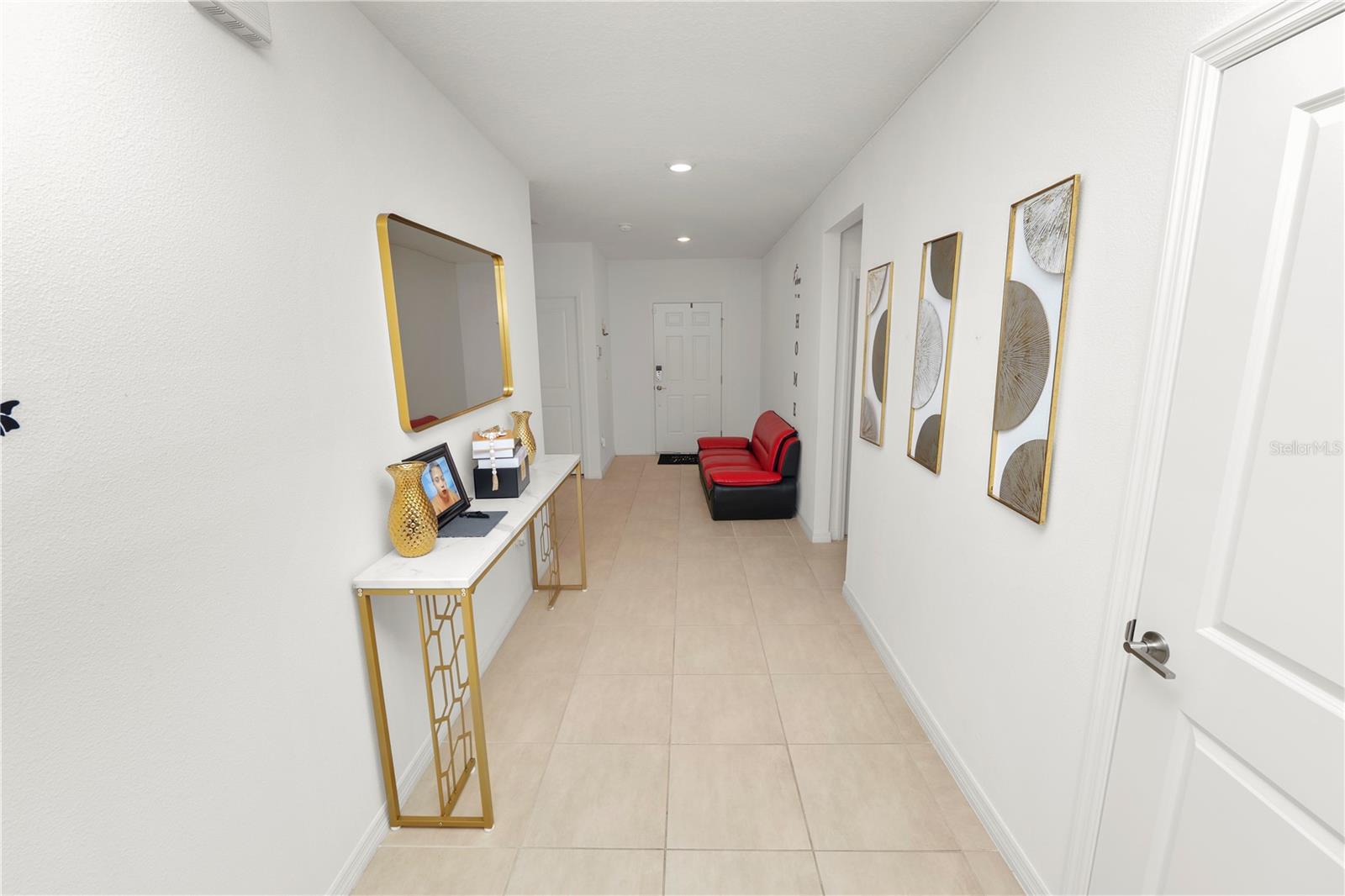 Image 21 of 31 For 2039 Rosewood Circle
