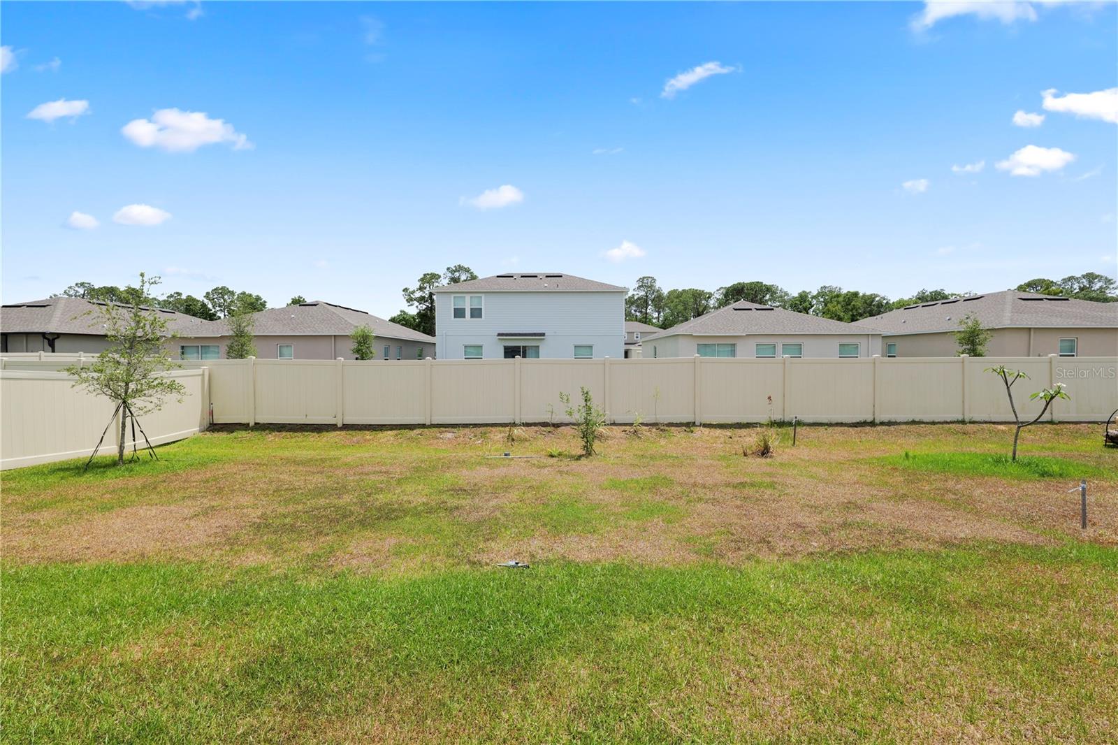 Image 26 of 31 For 2039 Rosewood Circle